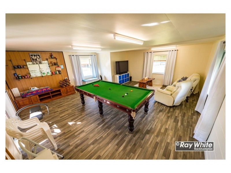 7 Taylor Street, Keppel Sands QLD 4702