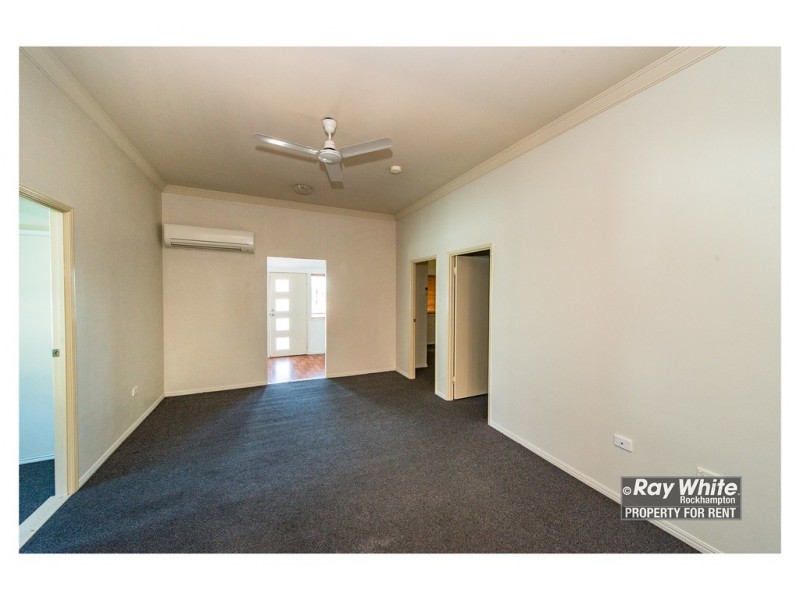 42 Hinchliff Street, Kawana QLD 4701