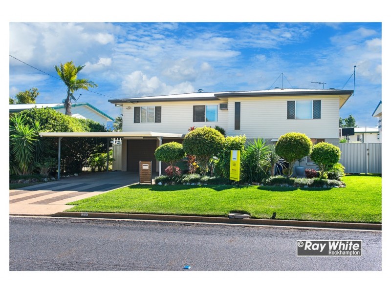 29 Hardy Avenue, Park Avenue QLD 4701