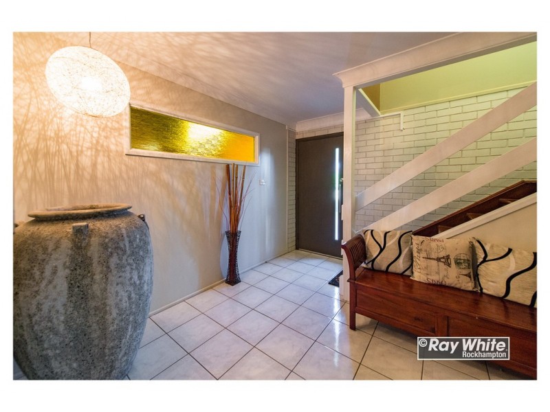 29 Hardy Avenue, Park Avenue QLD 4701