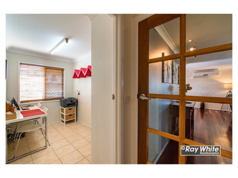 29 Hardy Avenue, Park Avenue QLD 4701