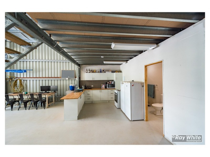 302 Frenchville Road, Frenchville QLD 4701