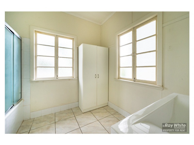 143 Randwick Street, Berserker QLD 4701