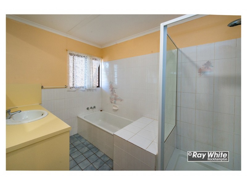 8 Stover Street, Gracemere QLD 4702