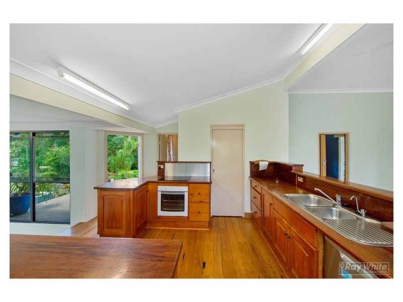 15 Stover Road, Nerimbera QLD 4701