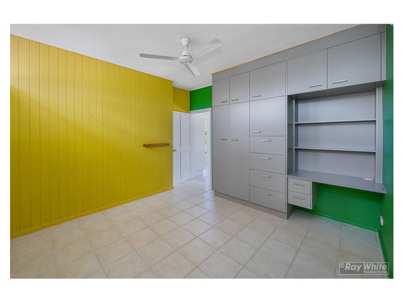 15 Stover Road, Nerimbera QLD 4701