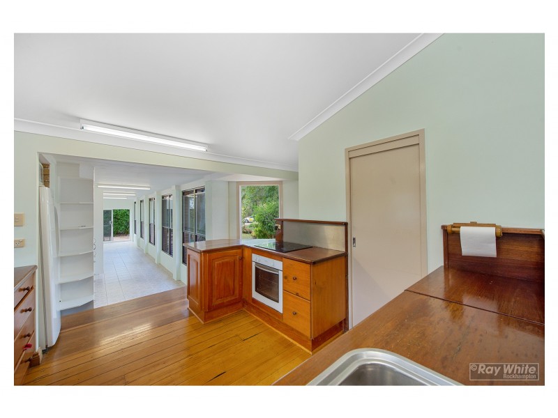 15 Stover Road, Nerimbera QLD 4701