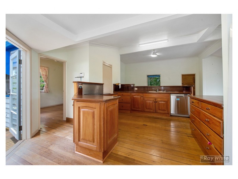 15 Stover Road, Nerimbera QLD 4701