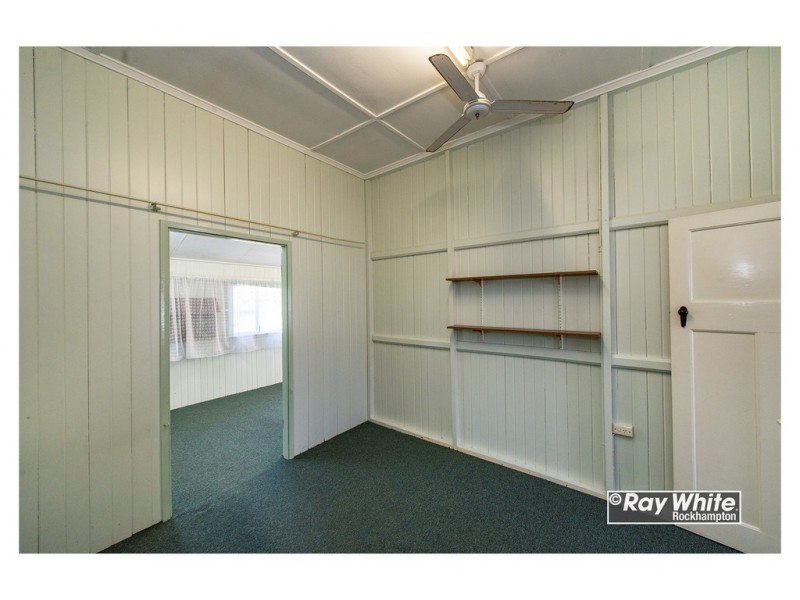 98 Princess Street, Berserker QLD 4701