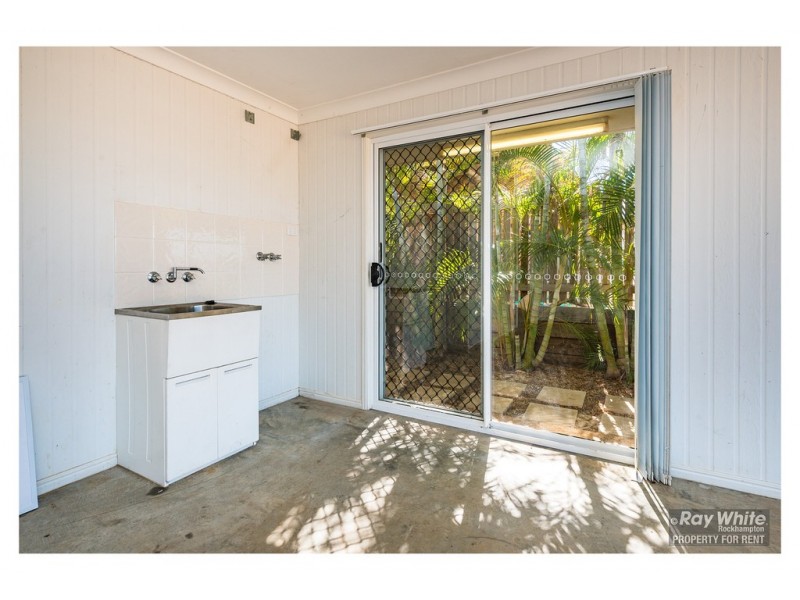 8 Riley Drive, Gracemere QLD 4702