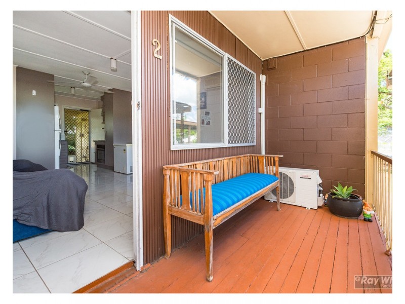 2/200 Archer Street, The Range QLD 4700