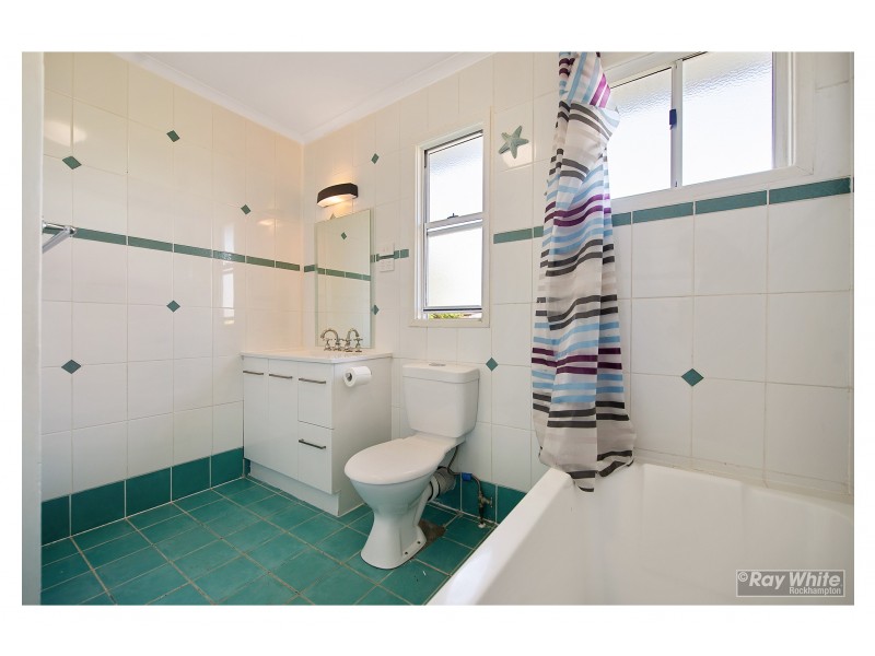 94 Dean Street, Berserker QLD 4701