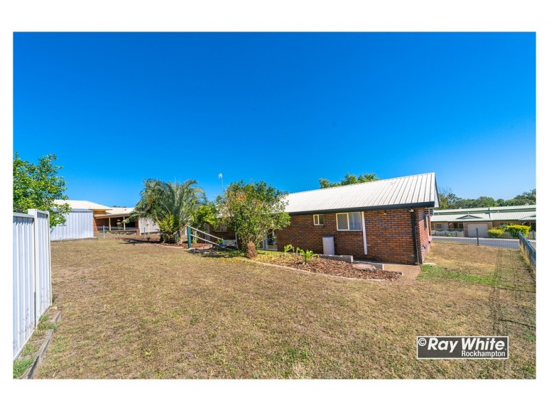 42 Pillich Street, Kawana QLD 4701