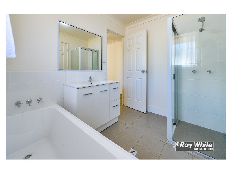 42 Pillich Street, Kawana QLD 4701