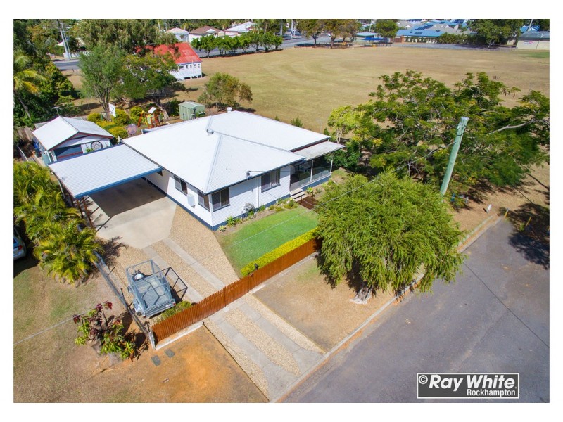 6 Bean Street, Park Avenue QLD 4701