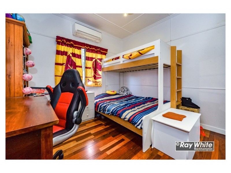 6 Bean Street, Park Avenue QLD 4701