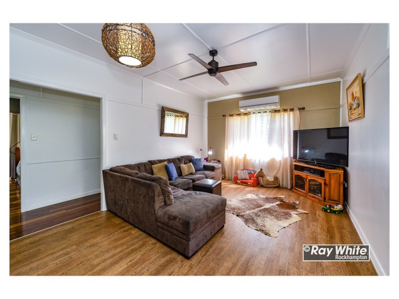 6 Bean Street, Park Avenue QLD 4701