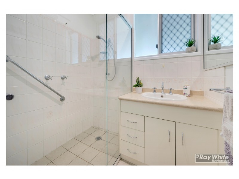 379 Lilley Avenue, Frenchville QLD 4701