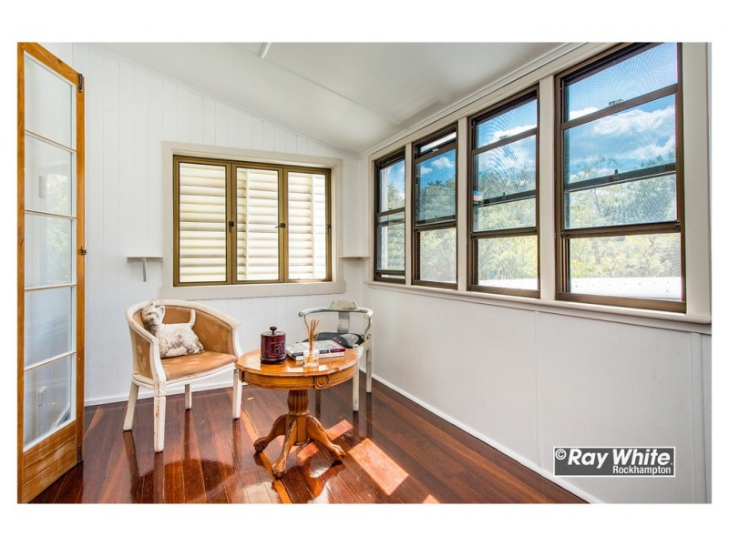 95 Livingstone Street, Berserker QLD 4701