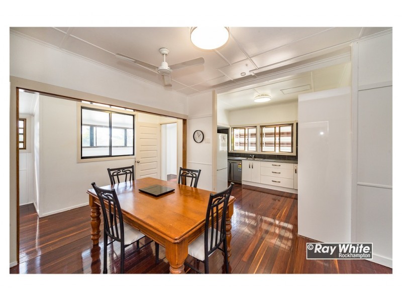 95 Livingstone Street, Berserker QLD 4701