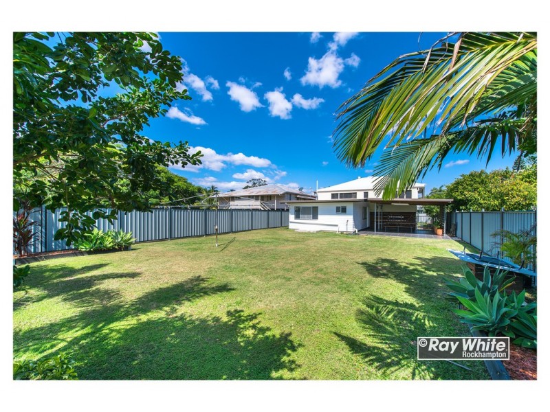 95 Livingstone Street, Berserker QLD 4701