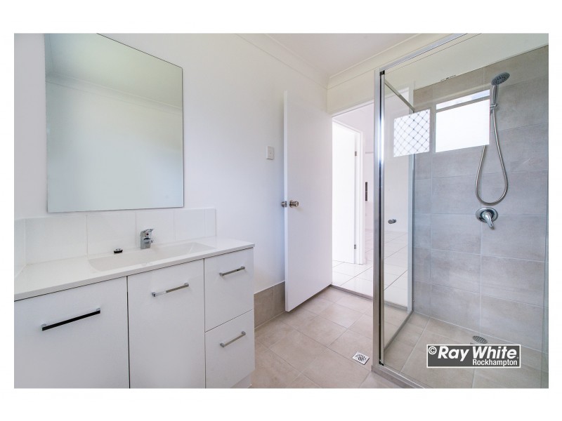 95 Livingstone Street, Berserker QLD 4701