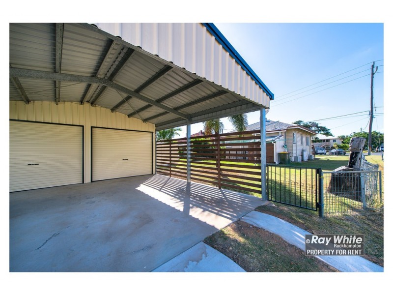 28 Cowap Street, Park Avenue QLD 4701