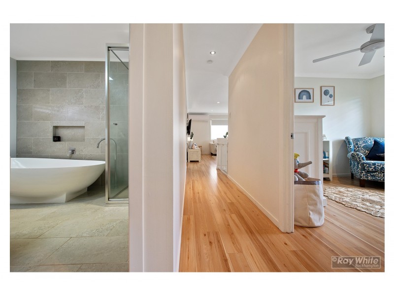 48 MacGregor Street, The Range QLD 4700