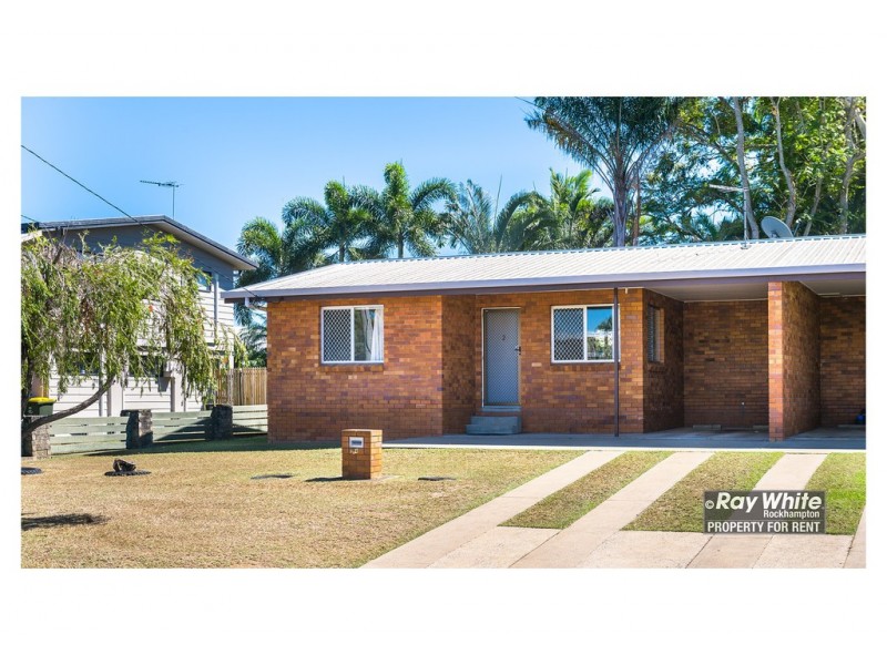 2/14 Locke Street, Kawana QLD 4701