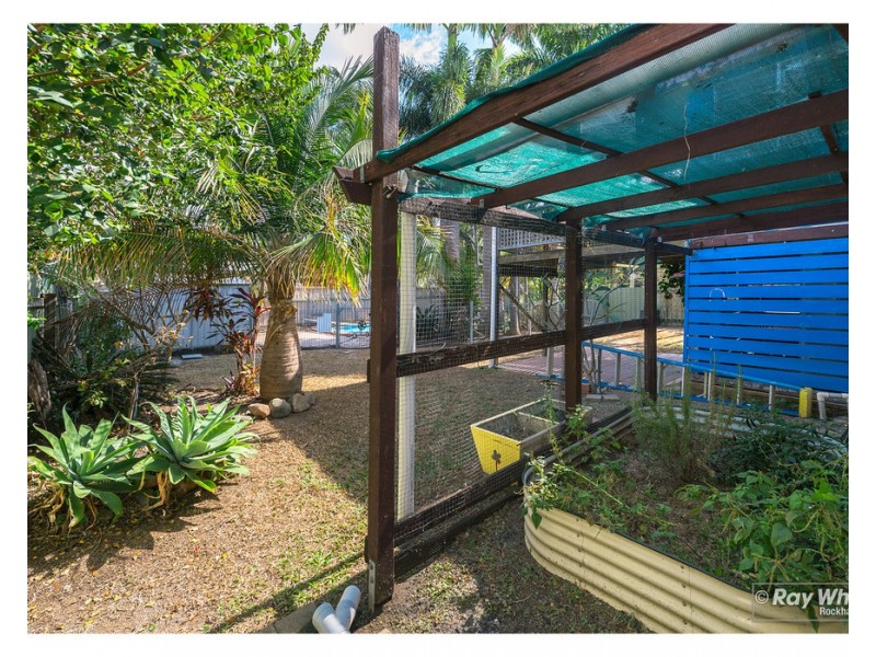 359 Duthie Avenue, Frenchville QLD 4701