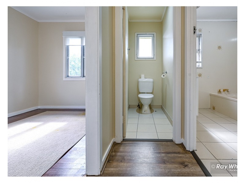 359 Duthie Avenue, Frenchville QLD 4701