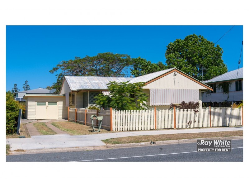 79 Main Street, Park Avenue QLD 4701