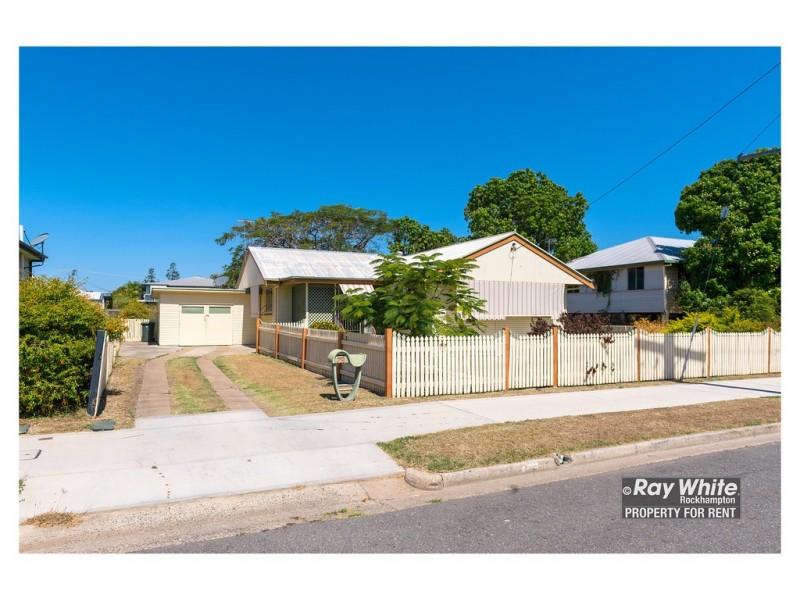 79 Main Street, Park Avenue QLD 4701
