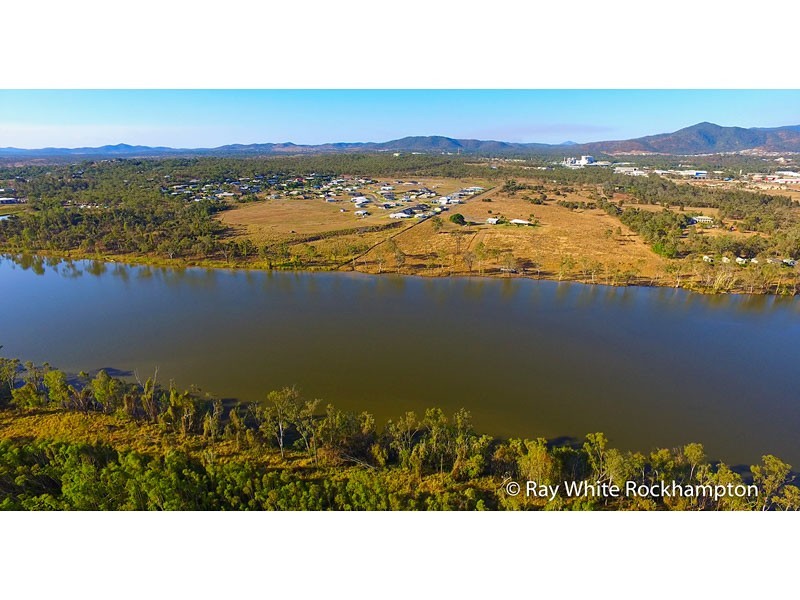 7 (Lot 102) Tomtit Avenue, Parkhurst QLD 4702