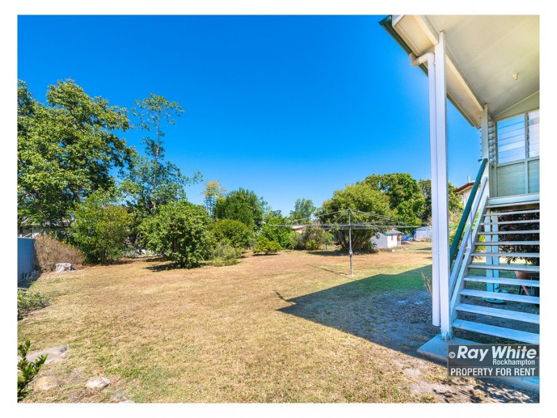 30 Hogan Street, Park Avenue QLD 4701
