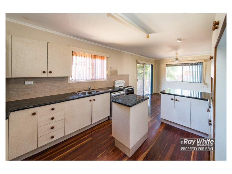 81 Rice Street, Park Avenue QLD 4701