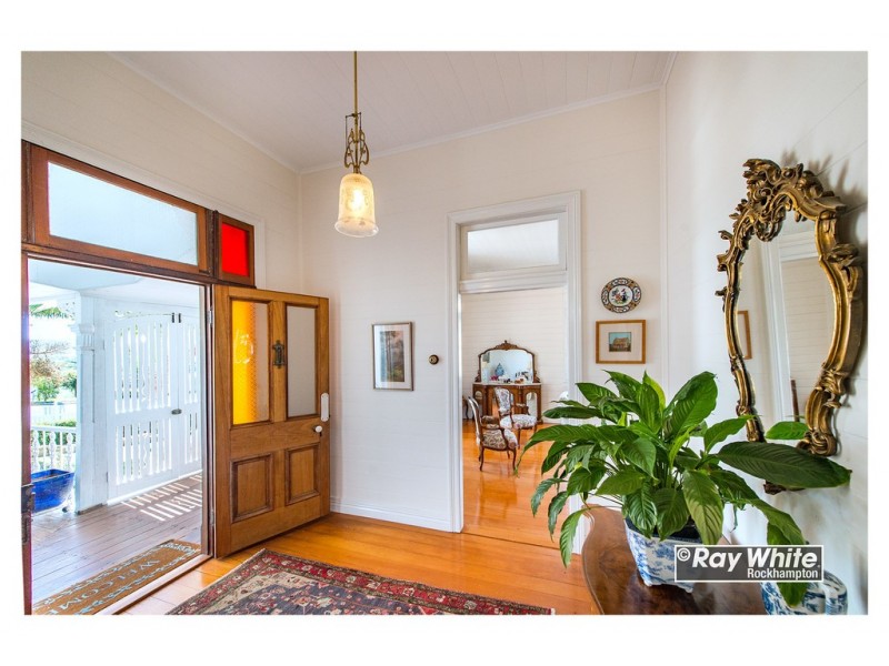 165 Caroline Street, The Range QLD 4700
