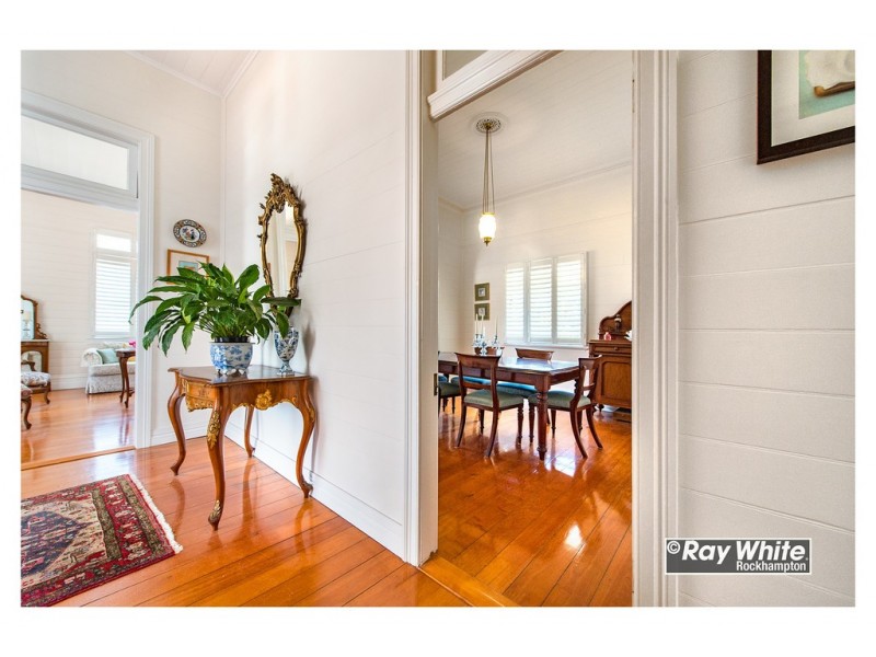 165 Caroline Street, The Range QLD 4700