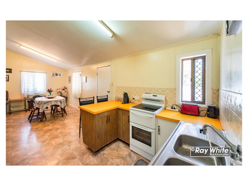 133 Nobbs Street, Berserker QLD 4701