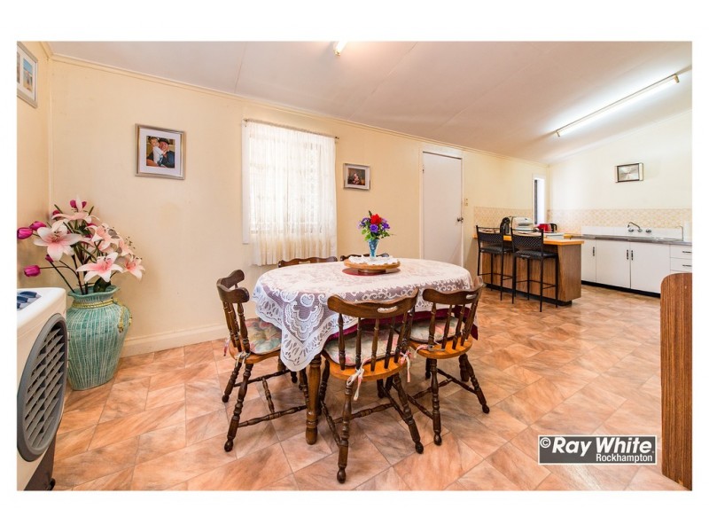 133 Nobbs Street, Berserker QLD 4701