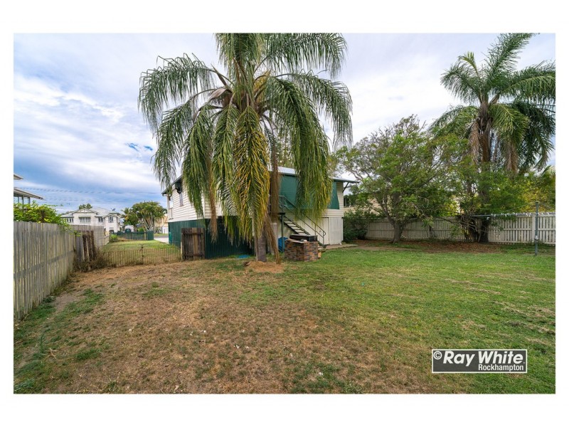 16A Main Street, Park Avenue QLD 4701