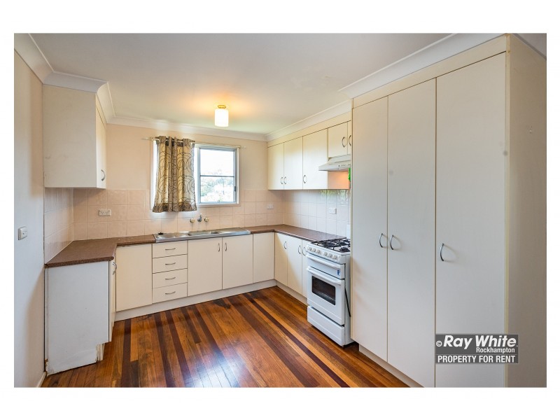 25 Scott Street, Kawana QLD 4701
