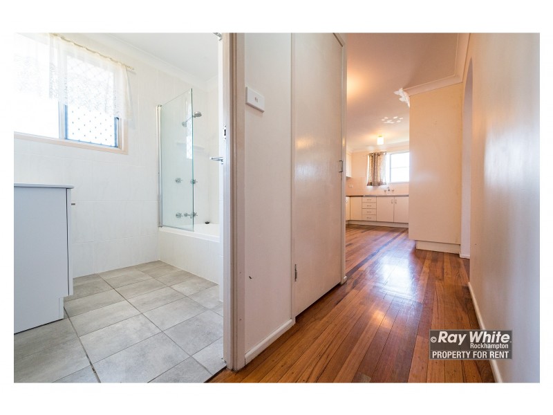 25 Scott Street, Kawana QLD 4701