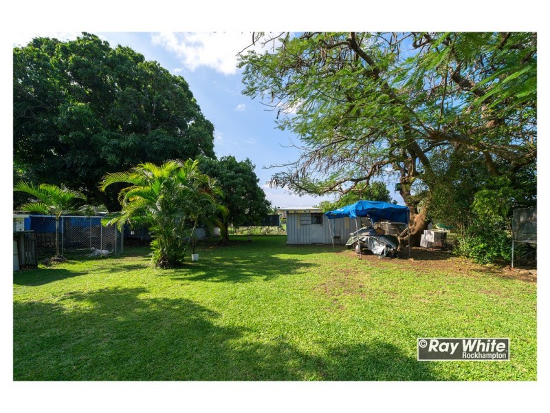83 Thorn Street, Berserker QLD 4701