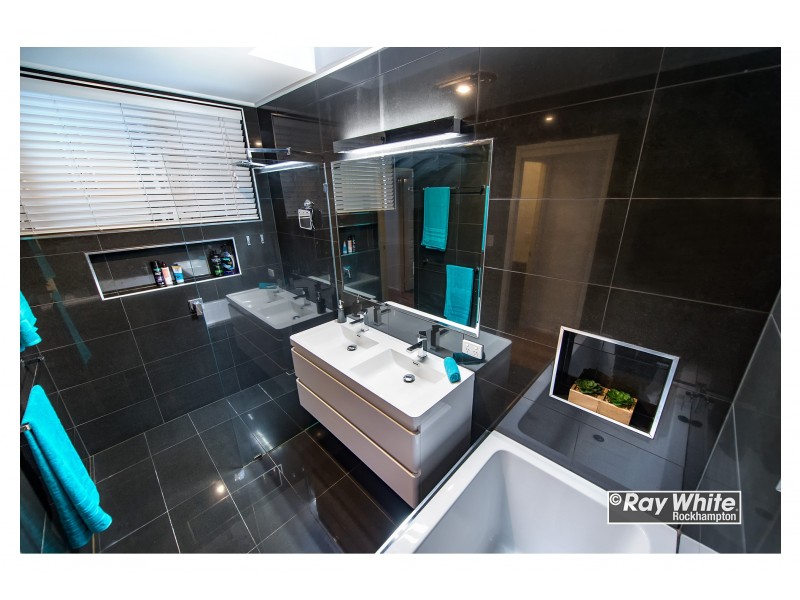 363 Lawrence Avenue, Frenchville QLD 4701