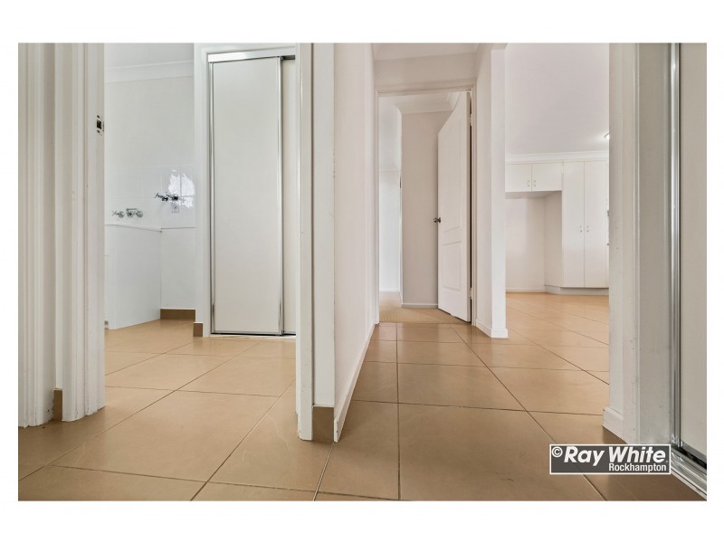 15 Tawarra Crescent, Gracemere QLD 4702