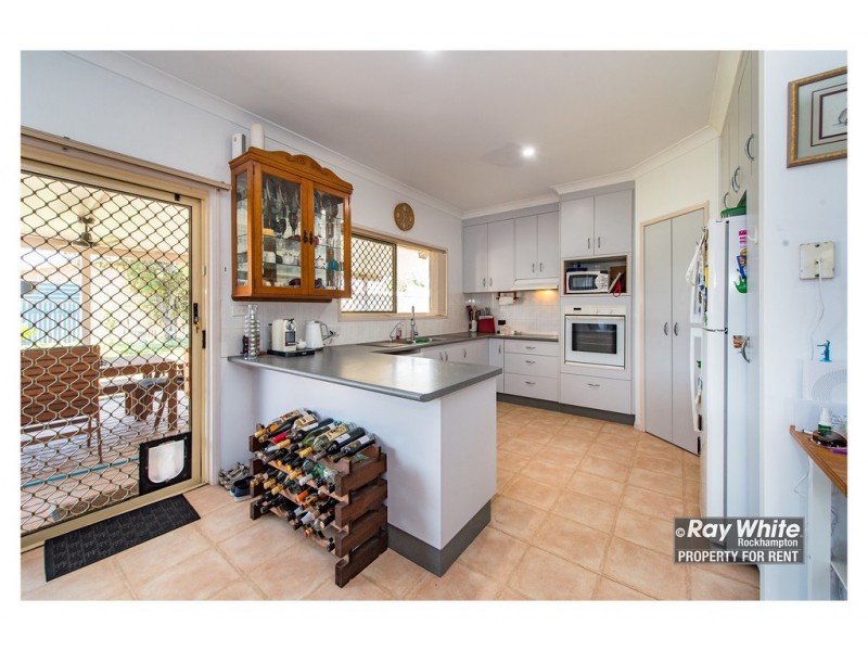 35 Carara Drive, Kawana QLD 4701