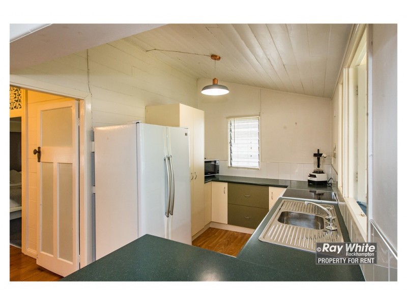 12 Weinholt Street, Allenstown QLD 4700