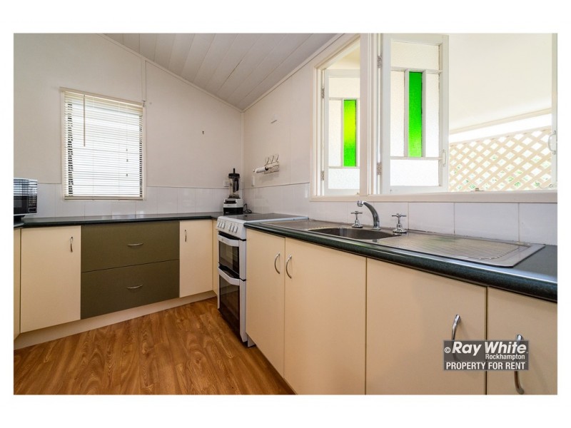 12 Weinholt Street, Allenstown QLD 4700