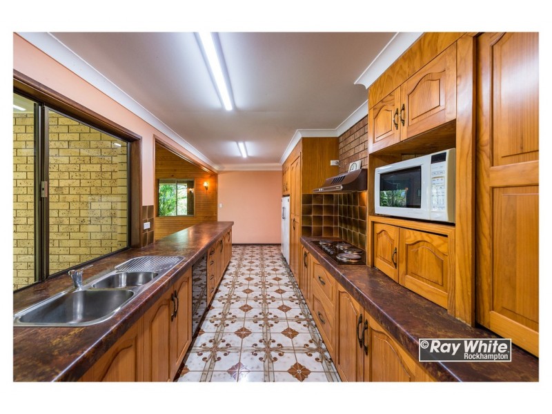 86 Bunya Road, Rockyview QLD 4701